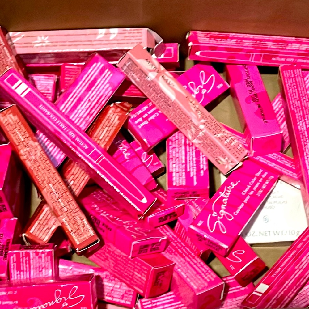 Mary Kay Bundle// Discontinued